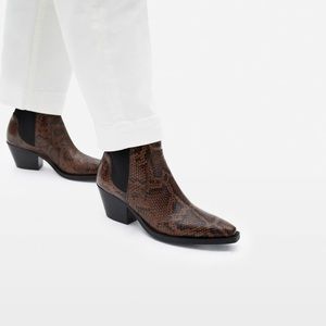 Everlane Western Boot